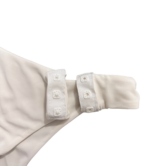 PrettyLittleThings White Bodysuit Square neck - Size 4 - Picture 8 of 9